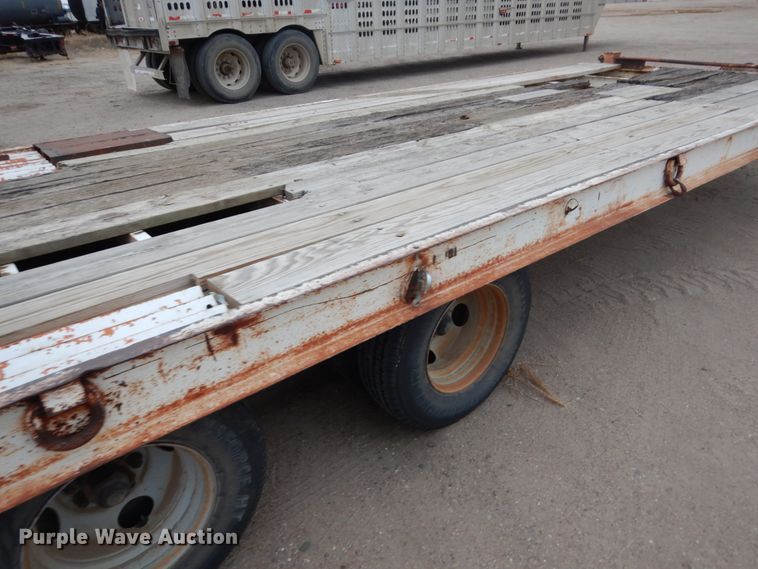 image for item DJ2999 1993 Belshe T-24AP equipment trailer