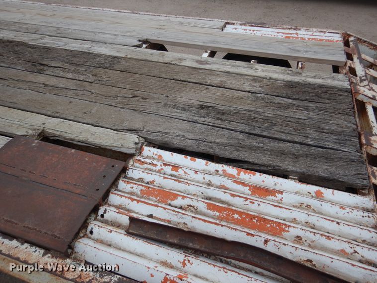 image for item DJ2999 1993 Belshe T-24AP equipment trailer