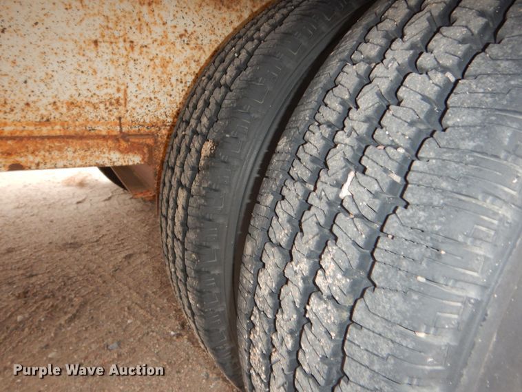 image for item DJ2999 1993 Belshe T-24AP equipment trailer