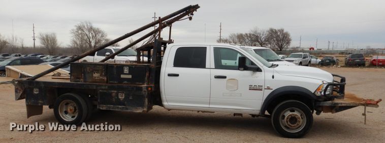 image for item DJ8751 2017 Dodge Ram 5500 Crew Cab winch truck