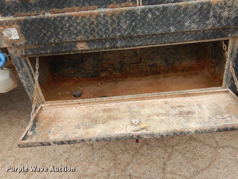 image for item DJ8751 2017 Dodge Ram 5500 Crew Cab winch truck