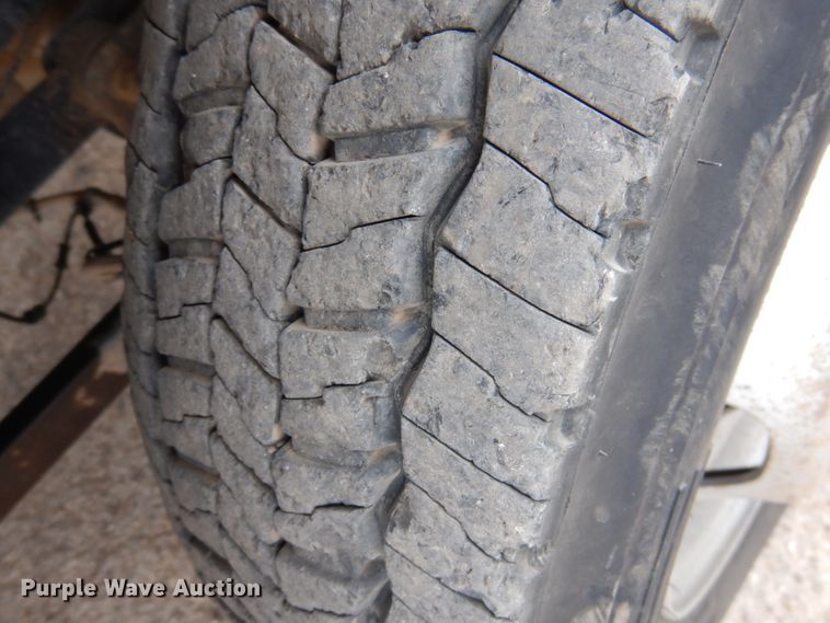 image for item DJ8751 2017 Dodge Ram 5500 Crew Cab winch truck