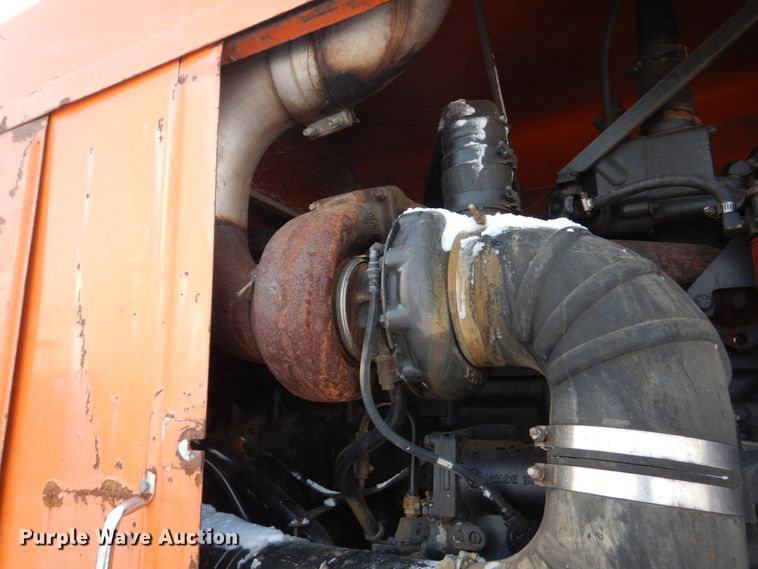 image for item DV9409 1978 Oshkosh P-2323-4 snow blower truck