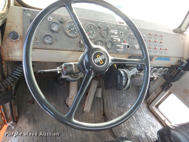 image for item DV9409 1978 Oshkosh P-2323-4 snow blower truck