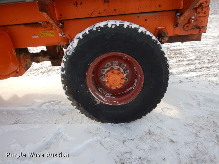 image for item DV9409 1978 Oshkosh P-2323-4 snow blower truck