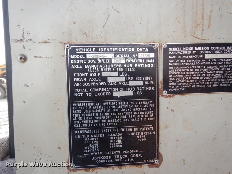 image for item DV9409 1978 Oshkosh P-2323-4 snow blower truck