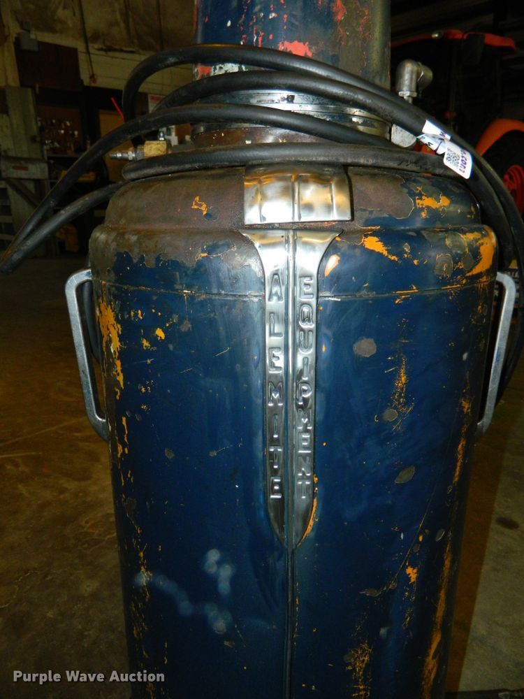 image for item EH9459 Alemite Equipment grease pump