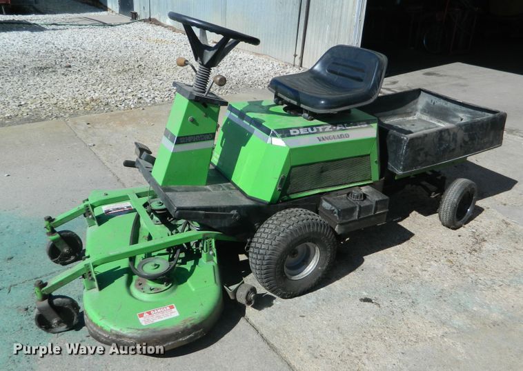 image for item EH9460 Deutz Allis lawn mower