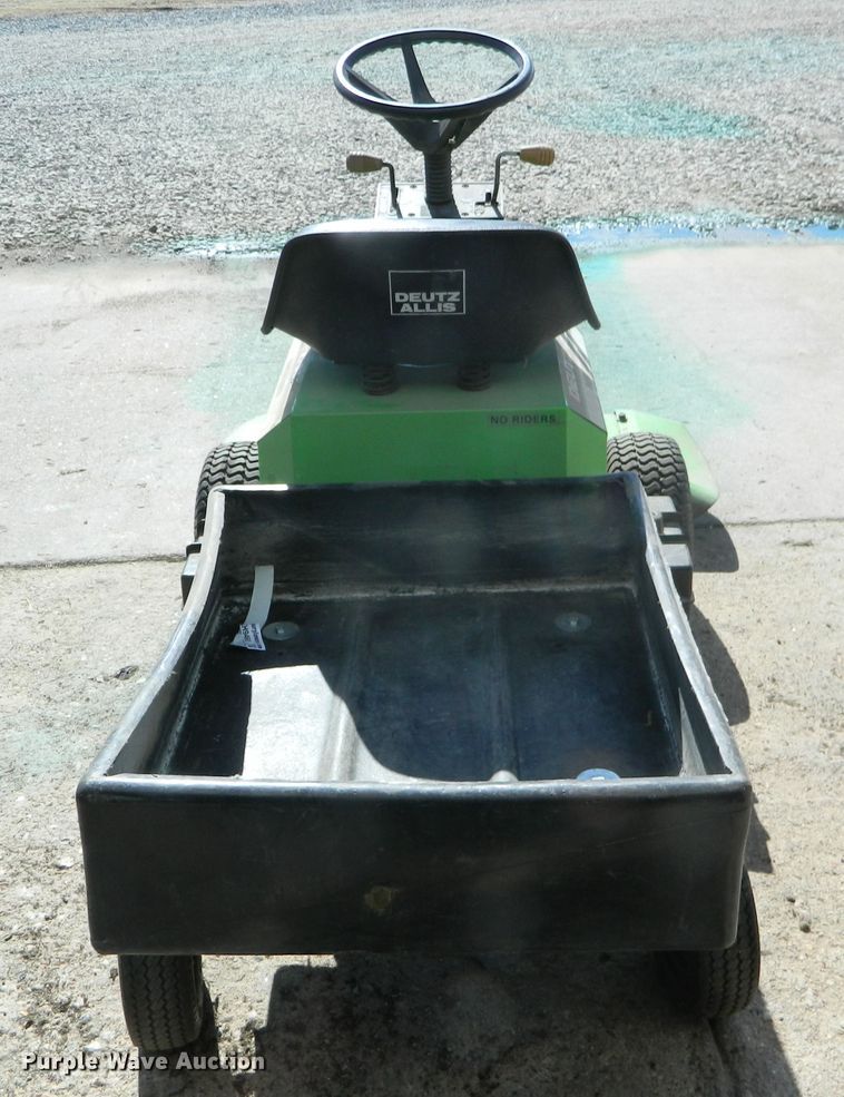 image for item EH9460 Deutz Allis lawn mower
