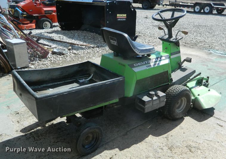 image for item EH9460 Deutz Allis lawn mower