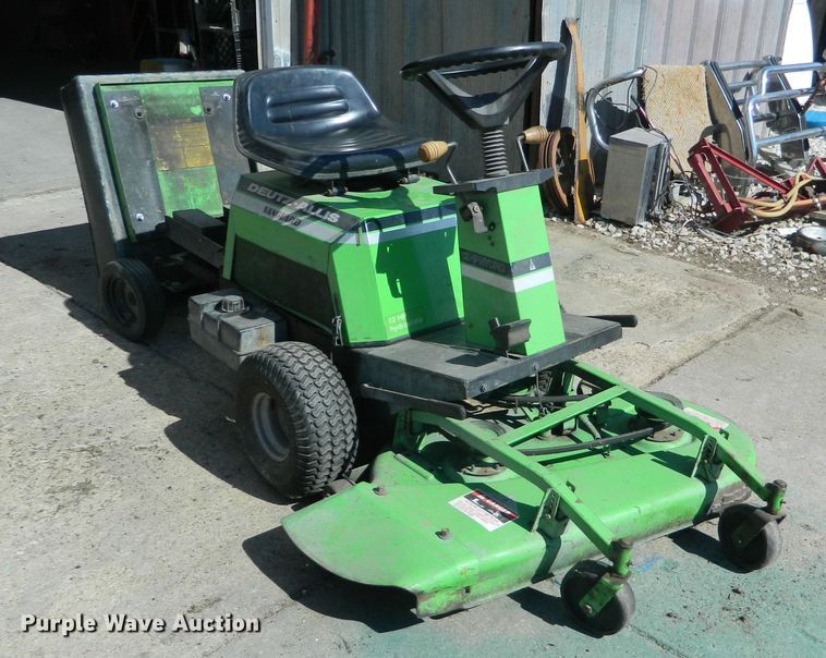 image for item EH9460 Deutz Allis lawn mower
