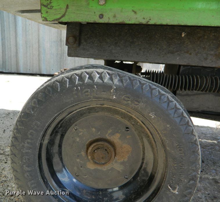 image for item EH9460 Deutz Allis lawn mower