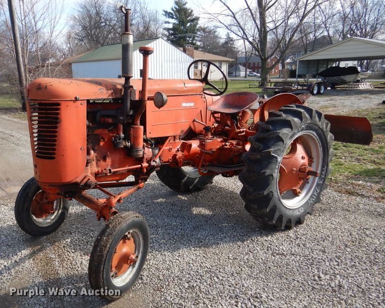 image for item EK9188 Case VAC14 tractor