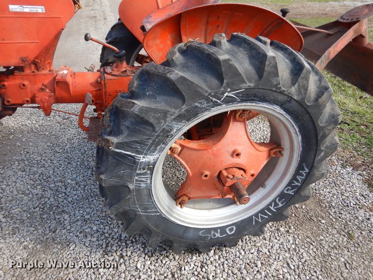 image for item EK9188 Case VAC14 tractor