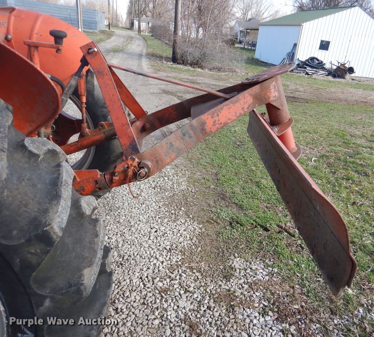 image for item EK9188 Case VAC14 tractor