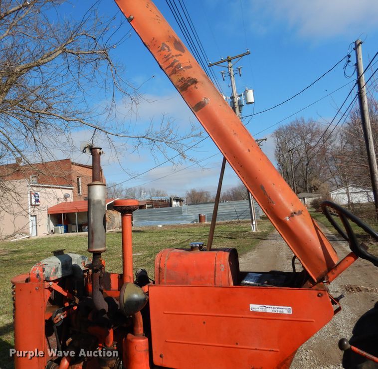 image for item EK9188 Case VAC14 tractor