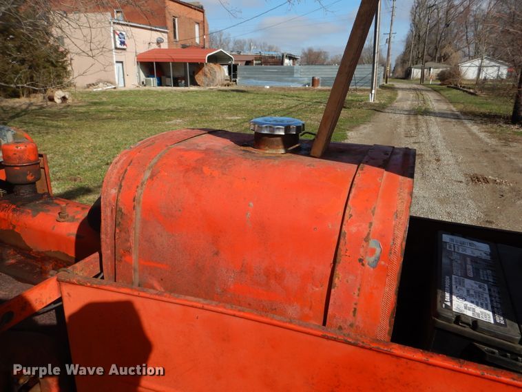 image for item EK9188 Case VAC14 tractor