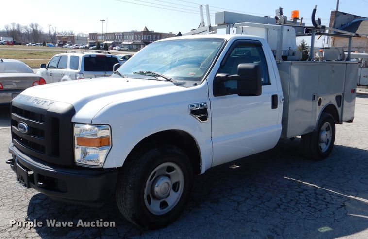 image for item EK9197 2008 Ford F350 XL Super Duty utility bed pickup truck