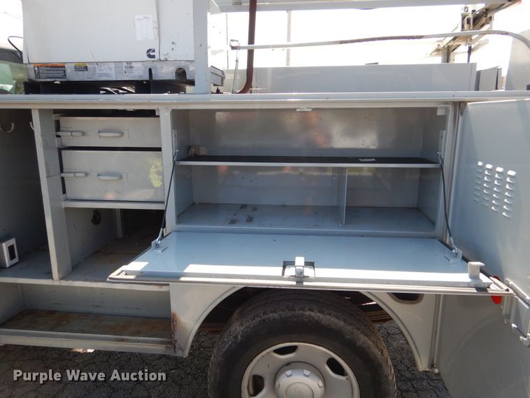 image for item EK9197 2008 Ford F350 XL Super Duty utility bed pickup truck