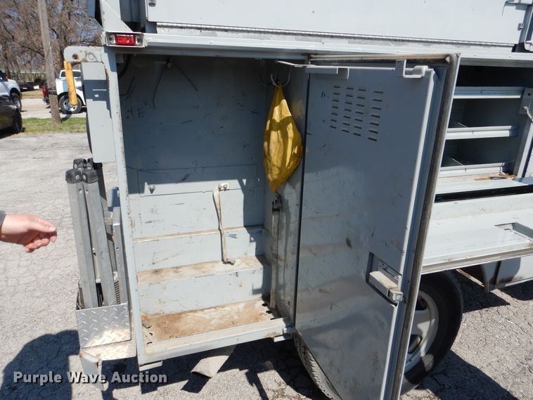 image for item EK9197 2008 Ford F350 XL Super Duty utility bed pickup truck