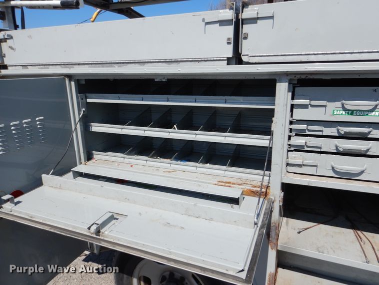 image for item EK9197 2008 Ford F350 XL Super Duty utility bed pickup truck