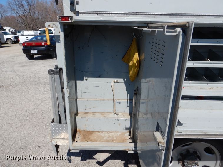 image for item EK9197 2008 Ford F350 XL Super Duty utility bed pickup truck