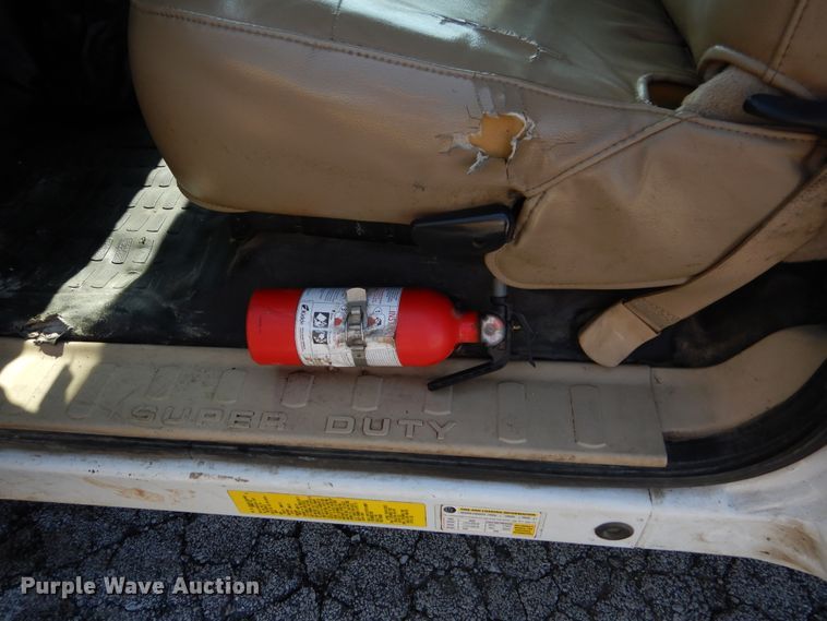 image for item EK9197 2008 Ford F350 XL Super Duty utility bed pickup truck