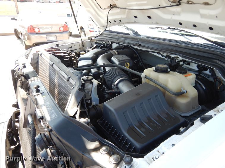 image for item EK9197 2008 Ford F350 XL Super Duty utility bed pickup truck