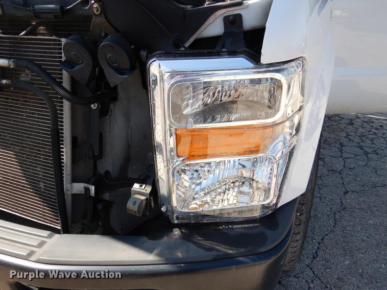 image for item EK9197 2008 Ford F350 XL Super Duty utility bed pickup truck