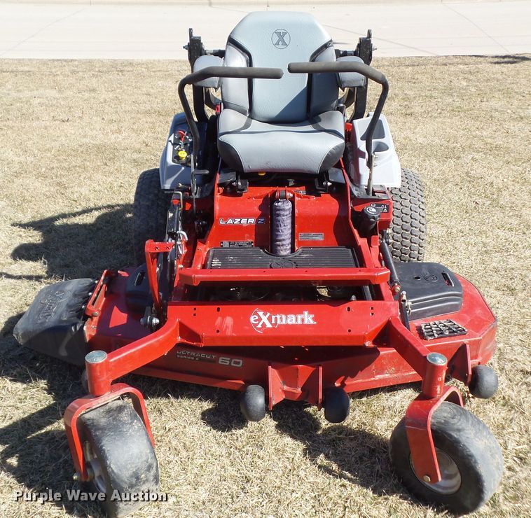 image for item EM9928 2017 Exmark Lazer Z E Series ZTR lawn mower