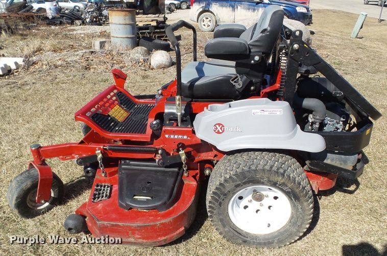 image for item EM9928 2017 Exmark Lazer Z E Series ZTR lawn mower