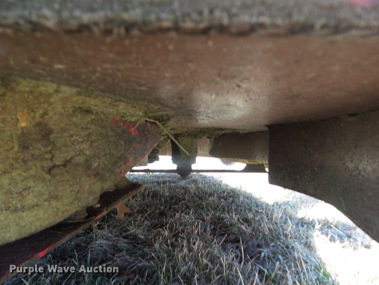 image for item EM9928 2017 Exmark Lazer Z E Series ZTR lawn mower