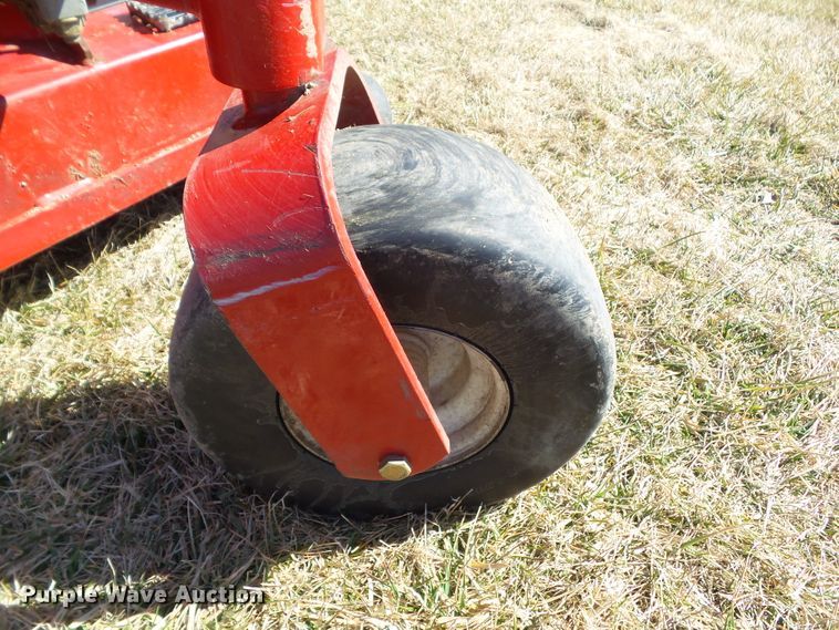 image for item EM9928 2017 Exmark Lazer Z E Series ZTR lawn mower