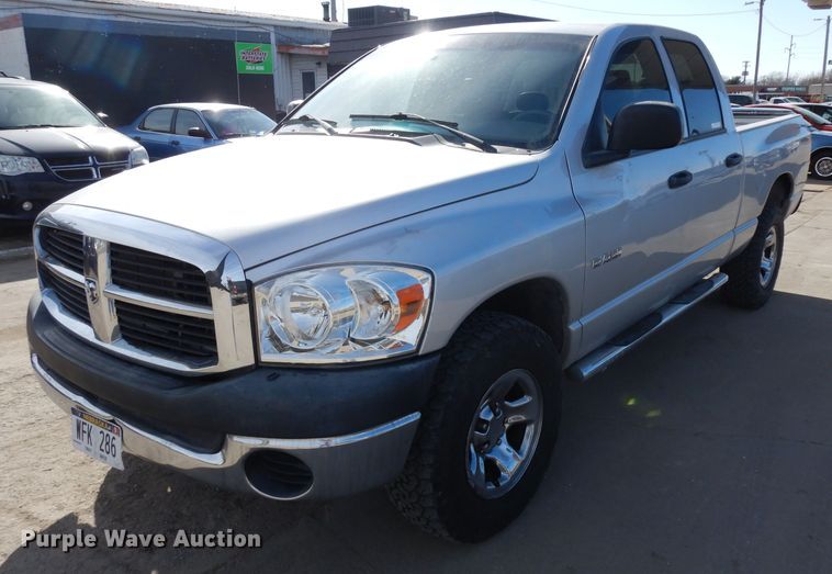 image for item ER9939 2008 Dodge Ram 1500 Quad Cab pickup truck