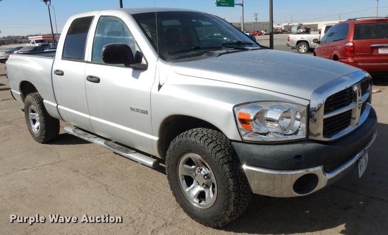 image for item ER9939 2008 Dodge Ram 1500 Quad Cab pickup truck