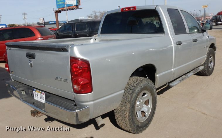 image for item ER9939 2008 Dodge Ram 1500 Quad Cab pickup truck