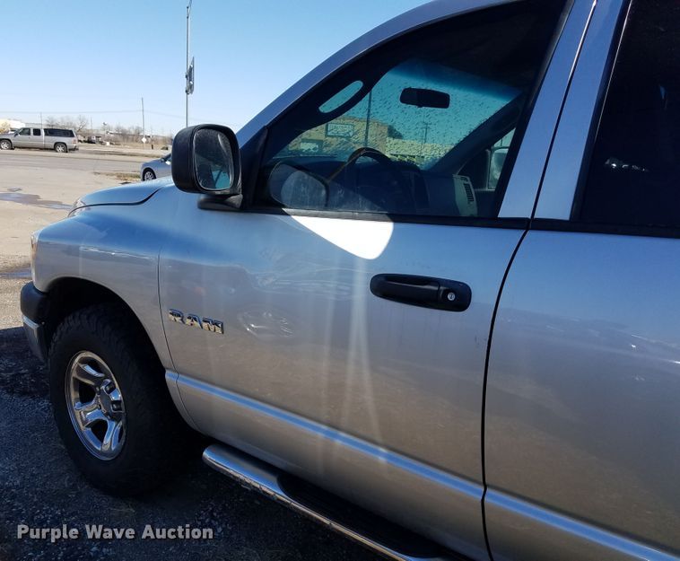 image for item ER9939 2008 Dodge Ram 1500 Quad Cab pickup truck