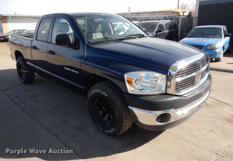 image for item ER9941 2007 Dodge Ram 1500 Quad Cab pickup truck