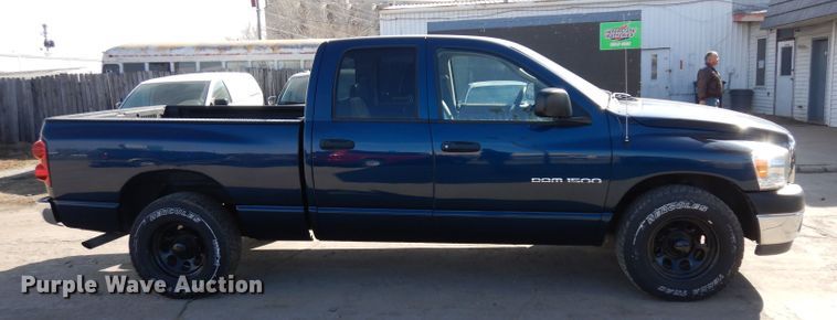 image for item ER9941 2007 Dodge Ram 1500 Quad Cab pickup truck