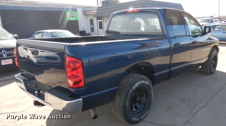 image for item ER9941 2007 Dodge Ram 1500 Quad Cab pickup truck