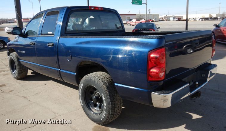 image for item ER9941 2007 Dodge Ram 1500 Quad Cab pickup truck