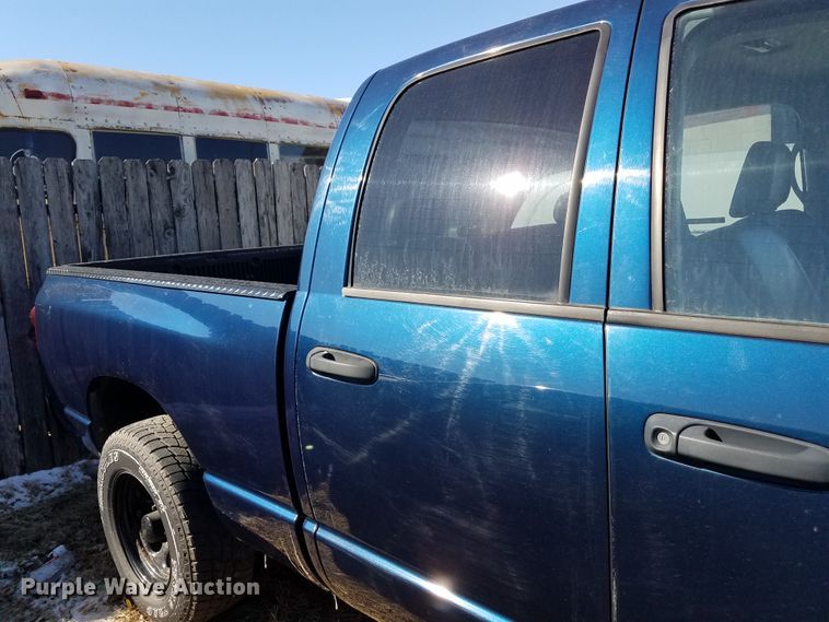 image for item ER9941 2007 Dodge Ram 1500 Quad Cab pickup truck