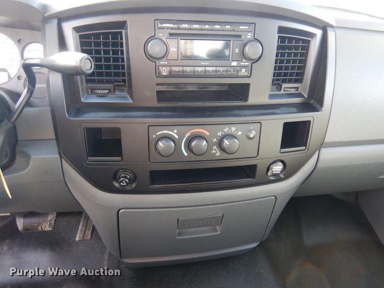 image for item ER9941 2007 Dodge Ram 1500 Quad Cab pickup truck