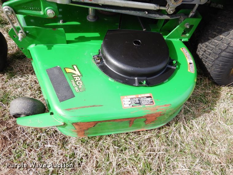 image for item FD9908 2010 John Deere Z520A ZTR lawn mower