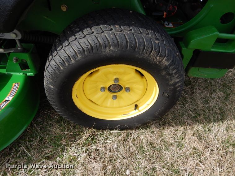 image for item FD9908 2010 John Deere Z520A ZTR lawn mower