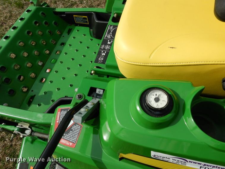 image for item FD9908 2010 John Deere Z520A ZTR lawn mower