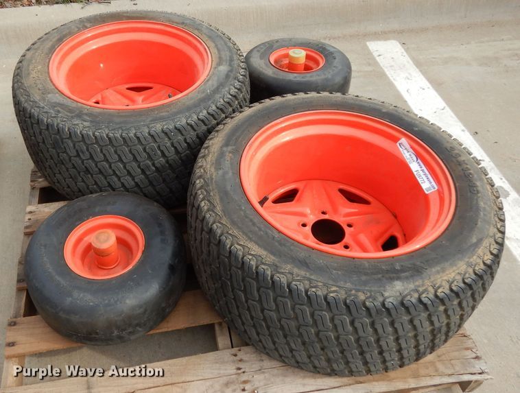 image for item FU9772 (4) Kubota ZD1211 tires and wheels