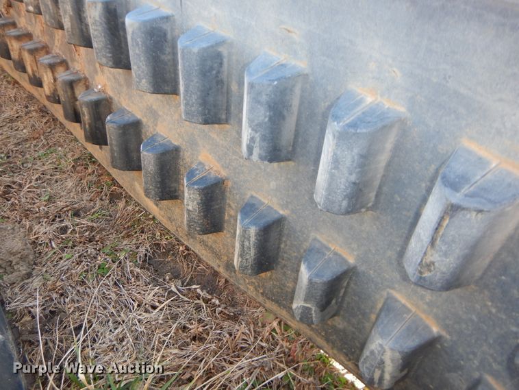 image for item FY9096 SAV 18"W rubber track