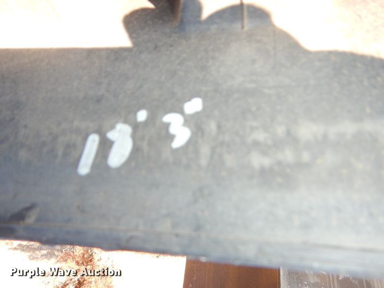 image for item FY9096 SAV 18"W rubber track