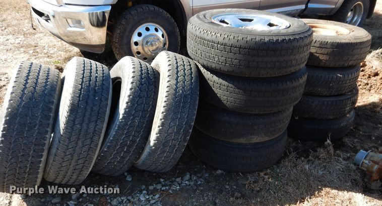 image for item FY9098 Tires and wheels